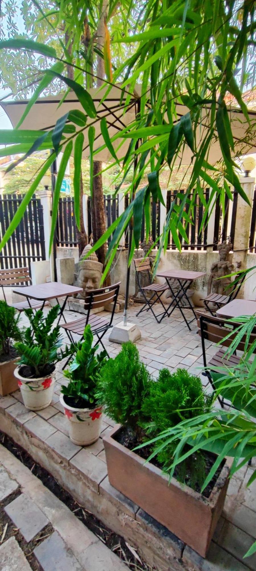 Secret Garden Homestay 시엠리아프 외부 사진